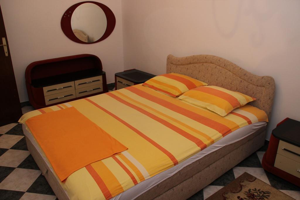 Apartment Glomazic Budva Pokoj fotografie