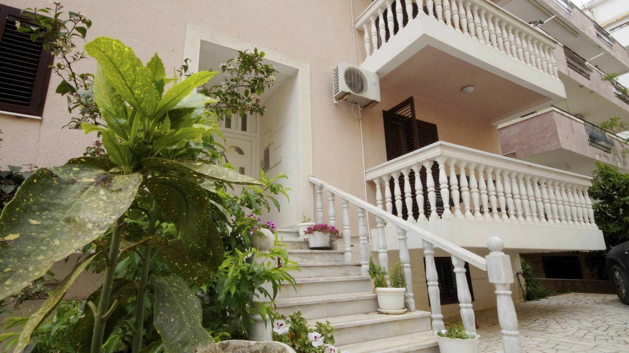 Apartment Glomazic Budva Exteriér fotografie